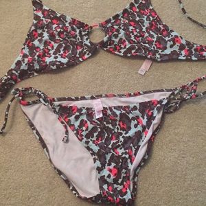 New without tags Victoria’s Secret swimsuit.